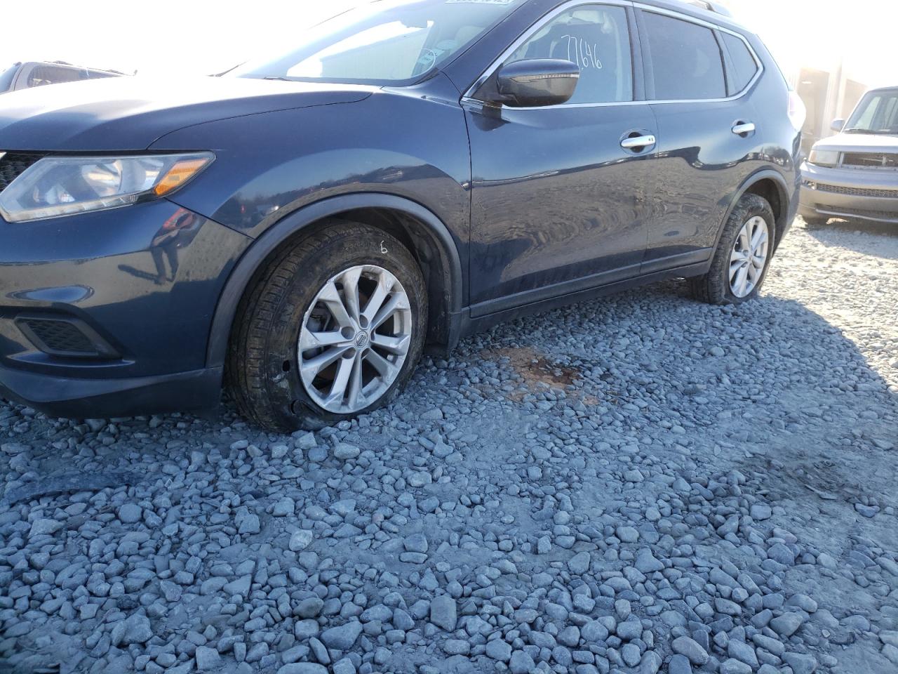 Photo 9 from auction – 2016 NISSAN ROGUE S with VIN KNMAT2MTXGP622201