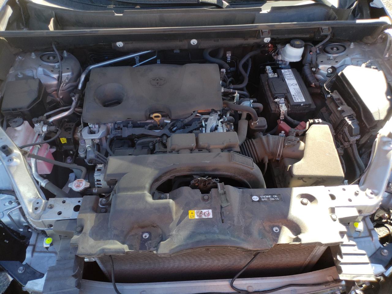 Photo 7 from auction – 2019 TOYOTA RAV4 XLE with VIN 2T3W1RFV3KC005126
