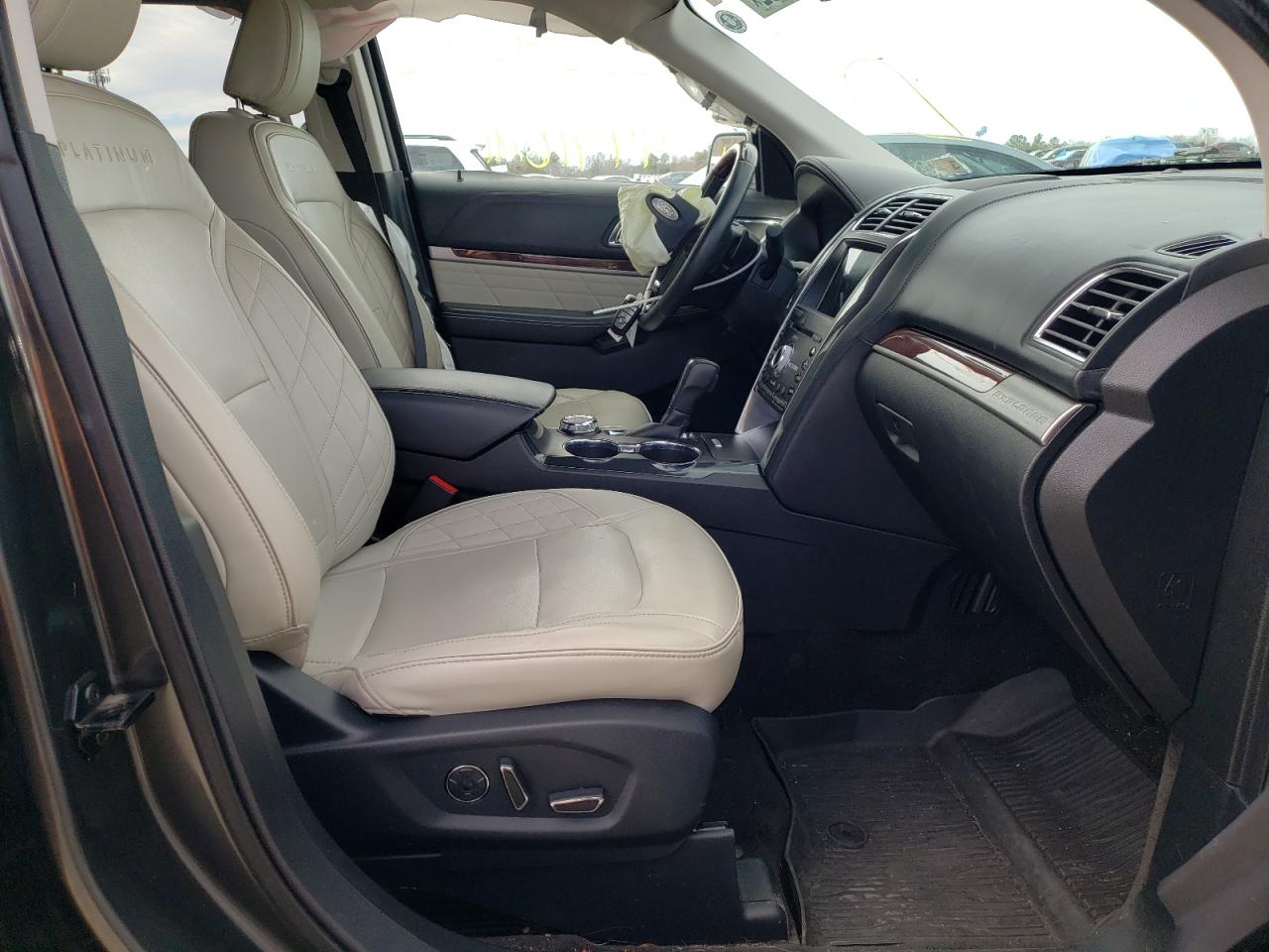 Photo 5 from auction – 2018 FORD EXPLORER P with VIN 1FM5K8HT4JGB52560