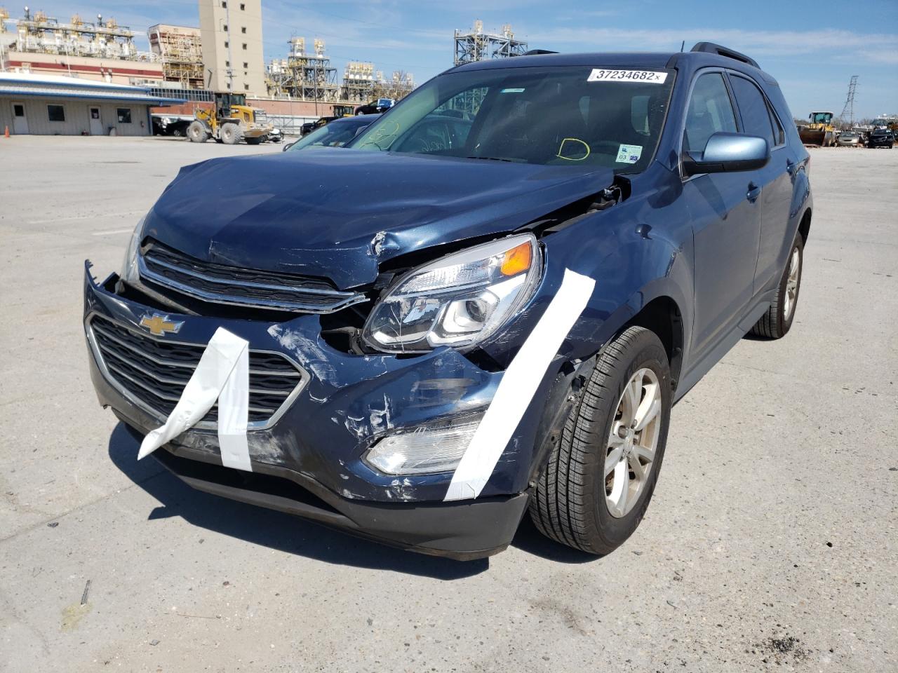 Photo 2 from auction – 2017 CHEVROLET EQUINOX LT with VIN 2GNALCEK0H6163118