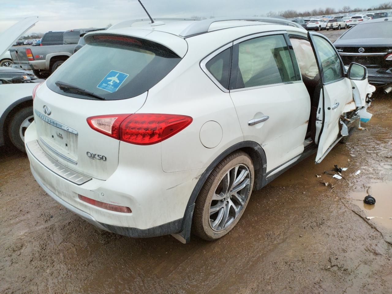 Photo 4 from auction – 2017 INFINITI QX50 with VIN JN1BJ0RR3HM409432