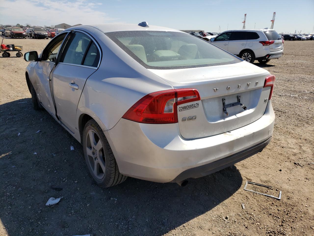 Photo 3 from auction – 2012 VOLVO S60 T5 with VIN YV1622FS1C2092800
