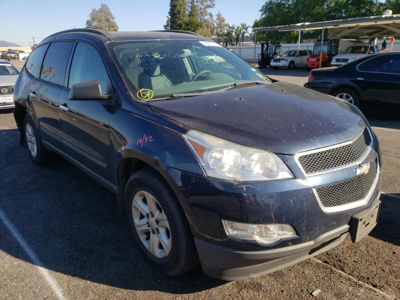 CHEVROLET TRAVERSE L 2011 with VIN 1GNKRFED3BJ324481 - Photo from auction
