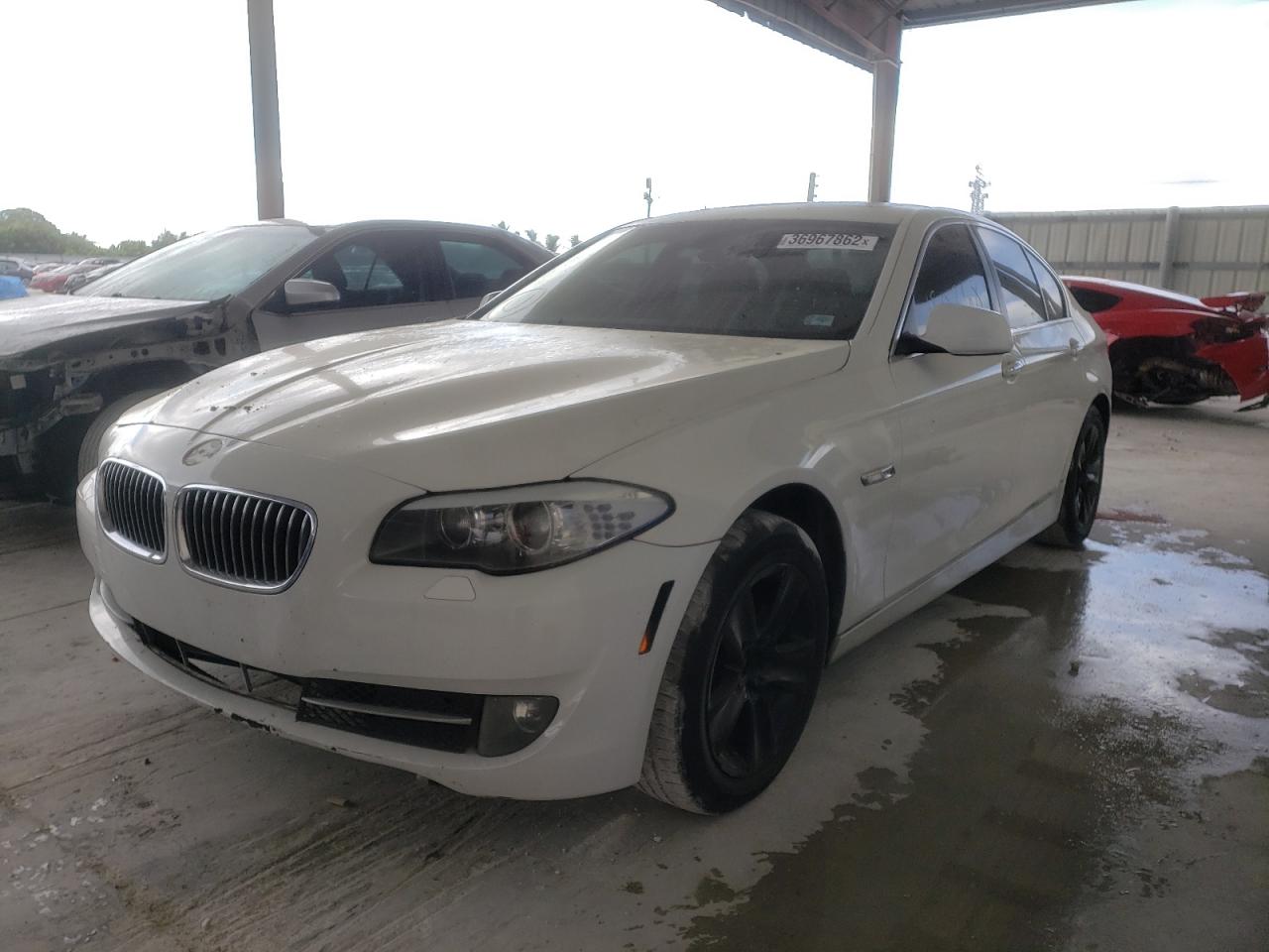Photo 2 from auction – 2013 BMW 528 I with VIN WBAXG5C53DDY33429
