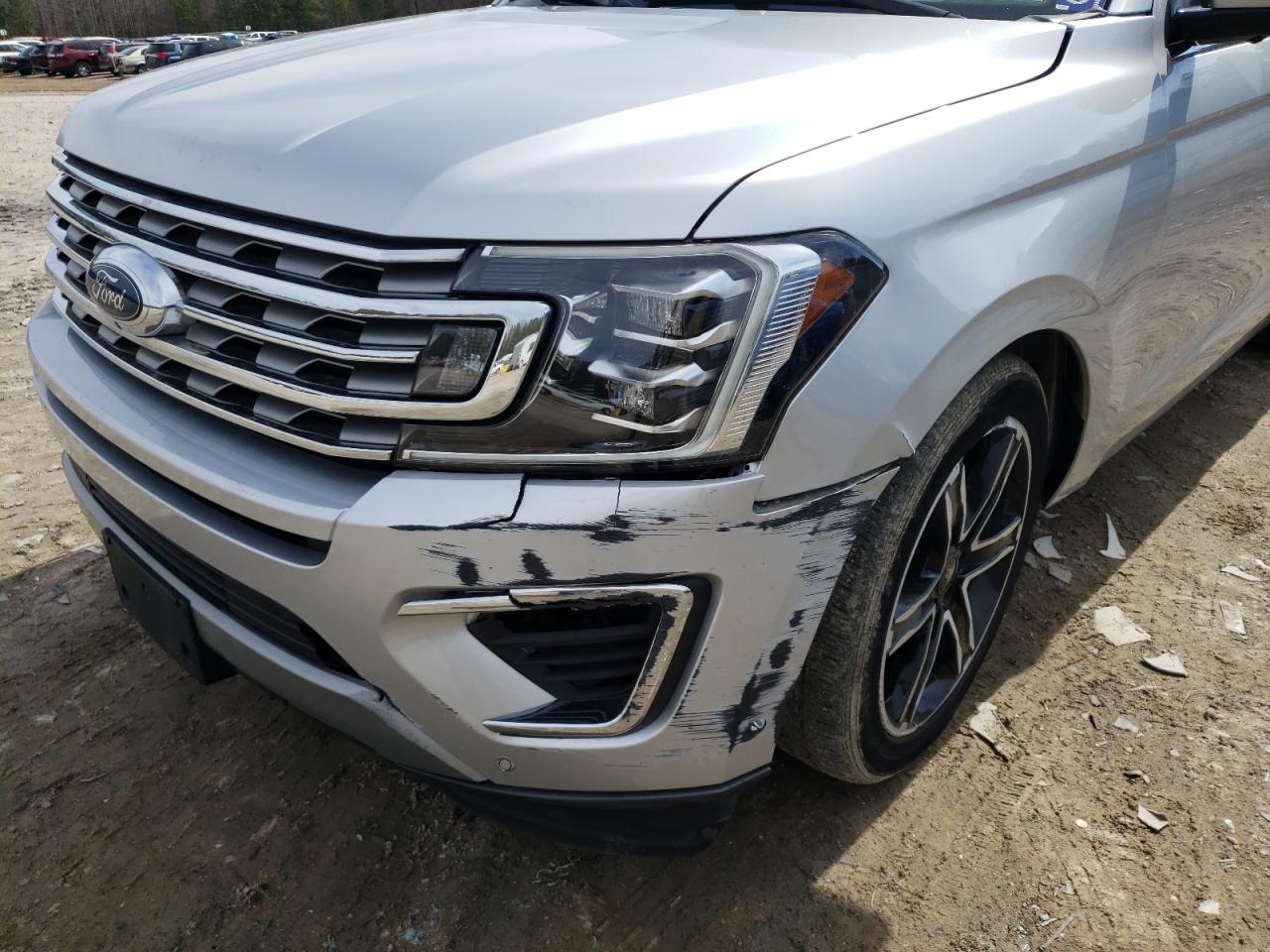 Photo 9 from auction – 2019 FORD EXPEDITION with VIN 1FMJK1KT7KEA84539