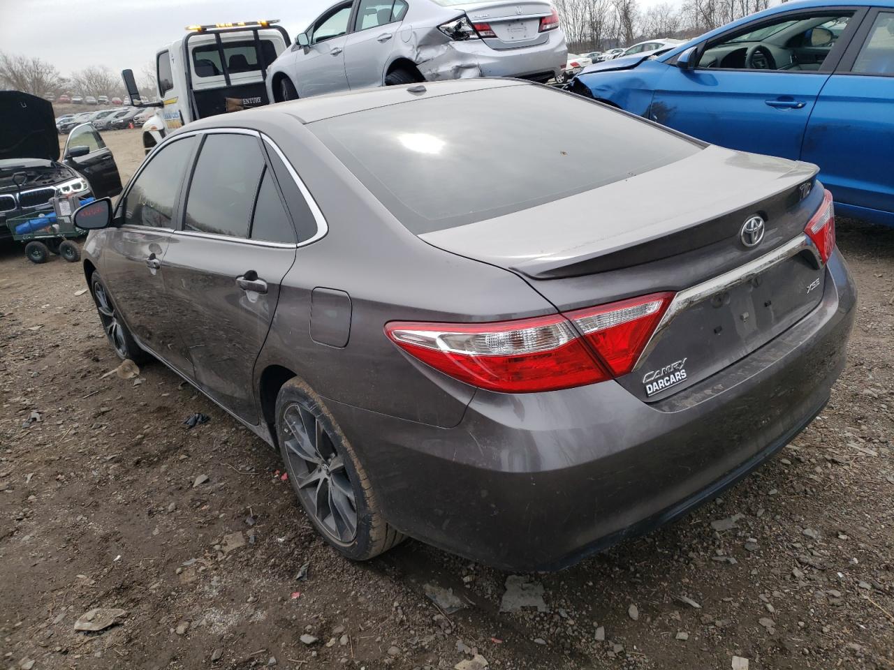 Photo 3 from auction – 2017 TOYOTA CAMRY LE with VIN 4T1BF1FK8HU722323