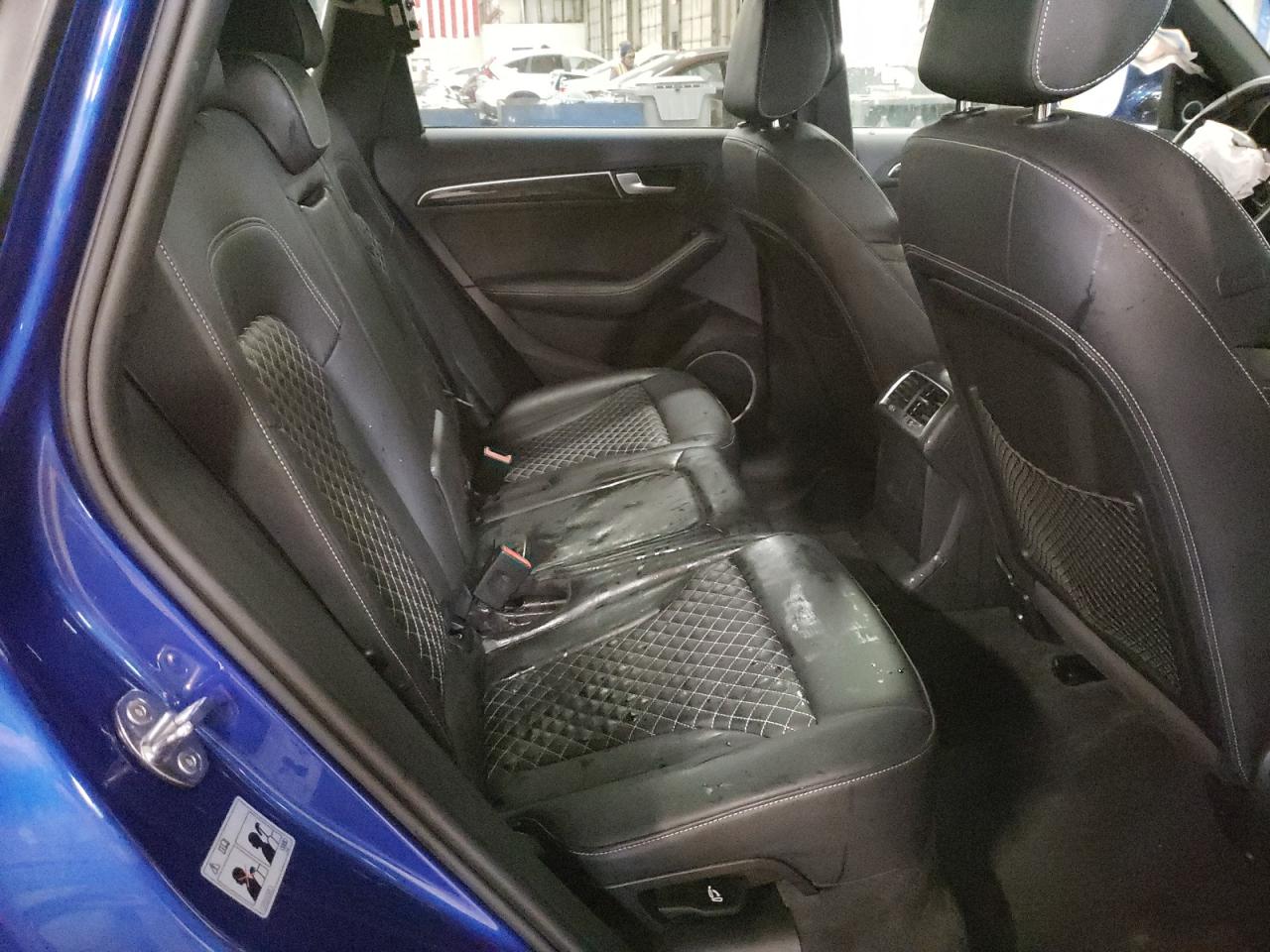 Photo 6 from auction – 2016 AUDI SQ5 PREMIU with VIN WA1CCAFPXGA065984