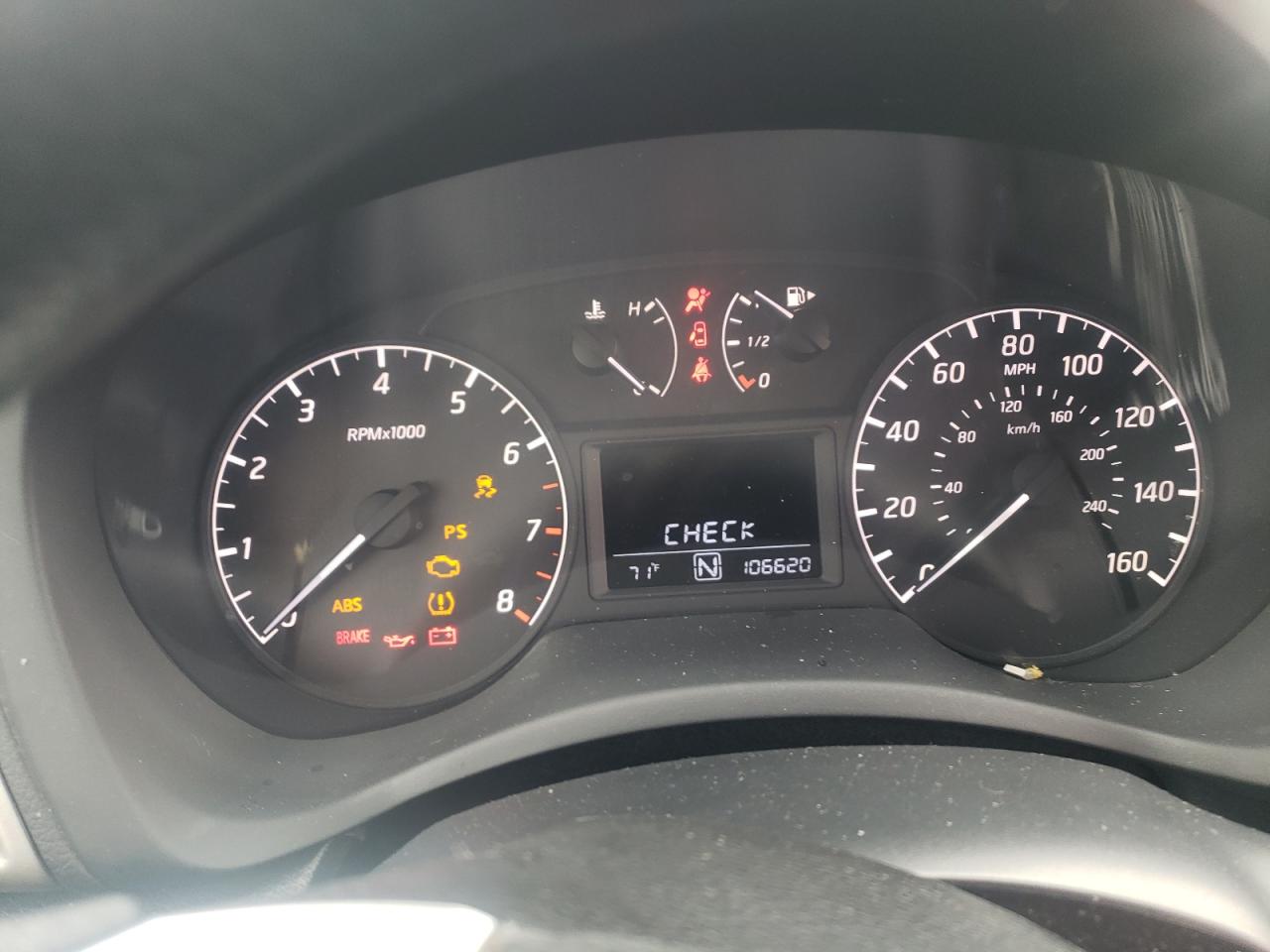 Photo 8 from auction – 2014 NISSAN SENTRA S with VIN 3N1AB7AP0EY239387