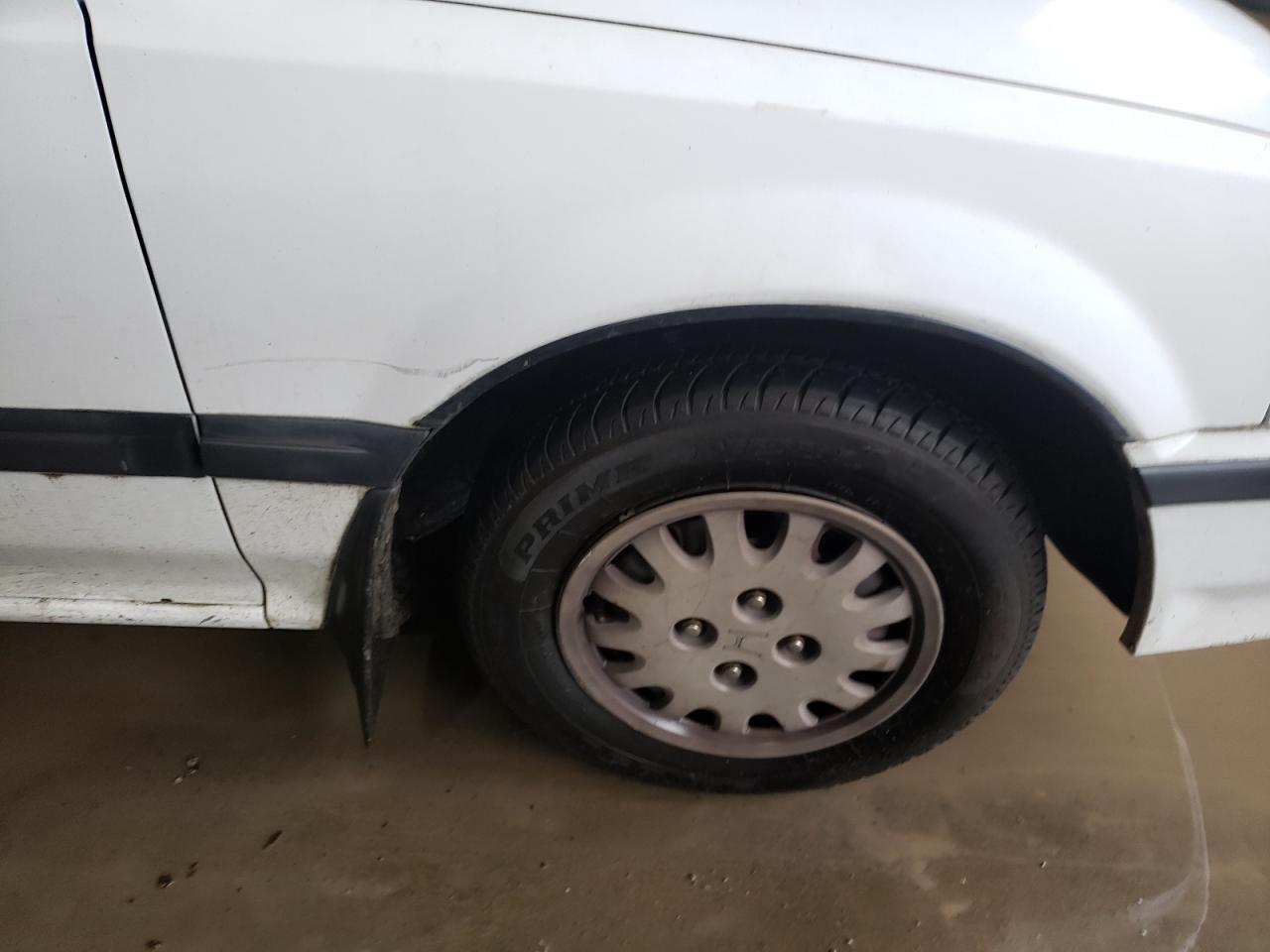 Photo 9 from auction – 1990 HONDA CIVIC LX with VIN 1HGED3552LA080384