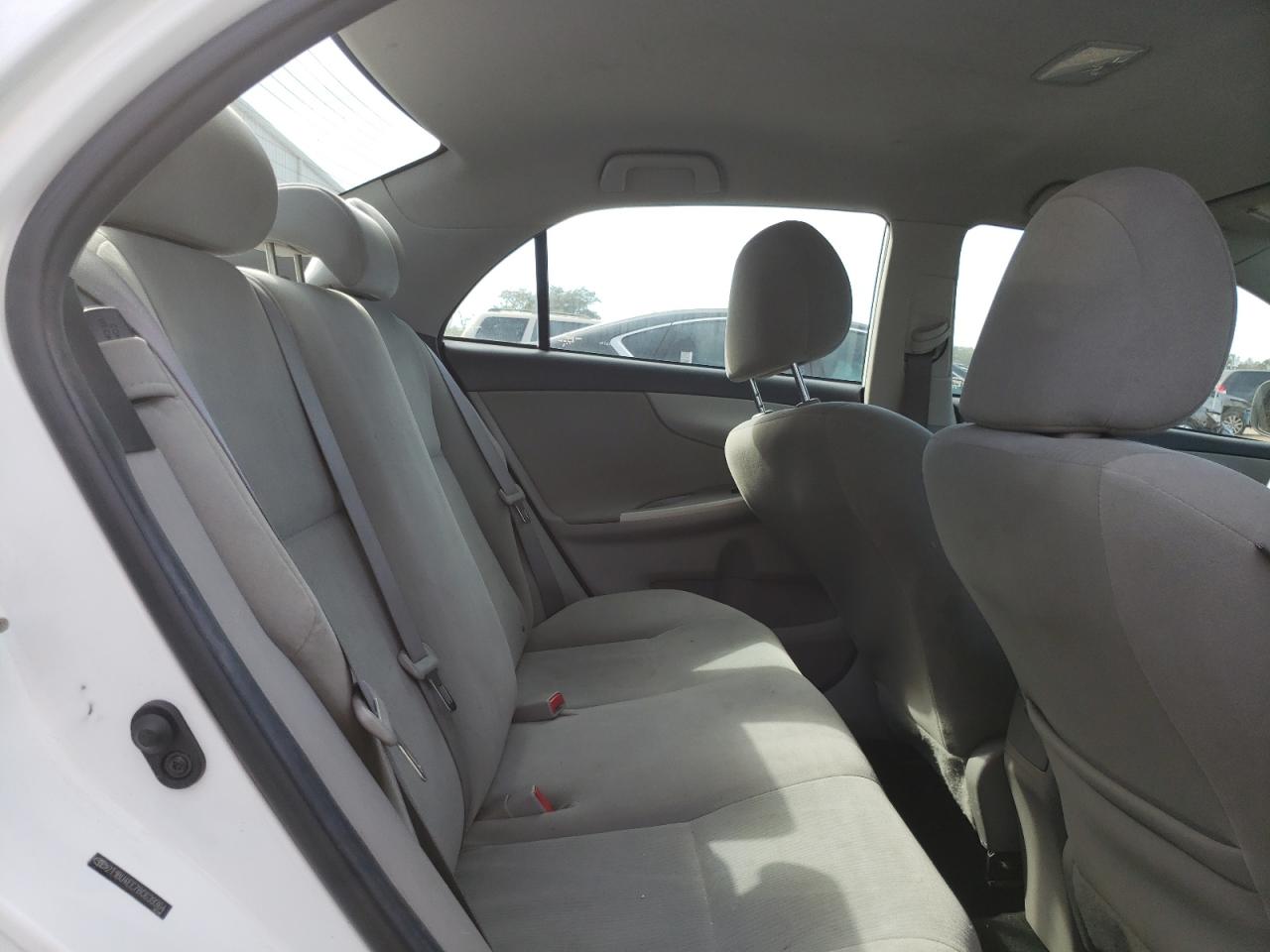 Photo 6 from auction – 2011 TOYOTA COROLLA BA with VIN 2T1BU4EE7BC639364
