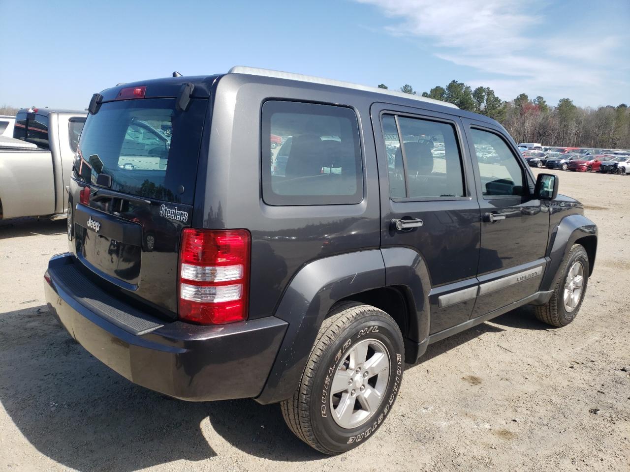 Photo 4 from auction – 2011 JEEP LIBERTY SP with VIN 1J4PP2GK2BW580200