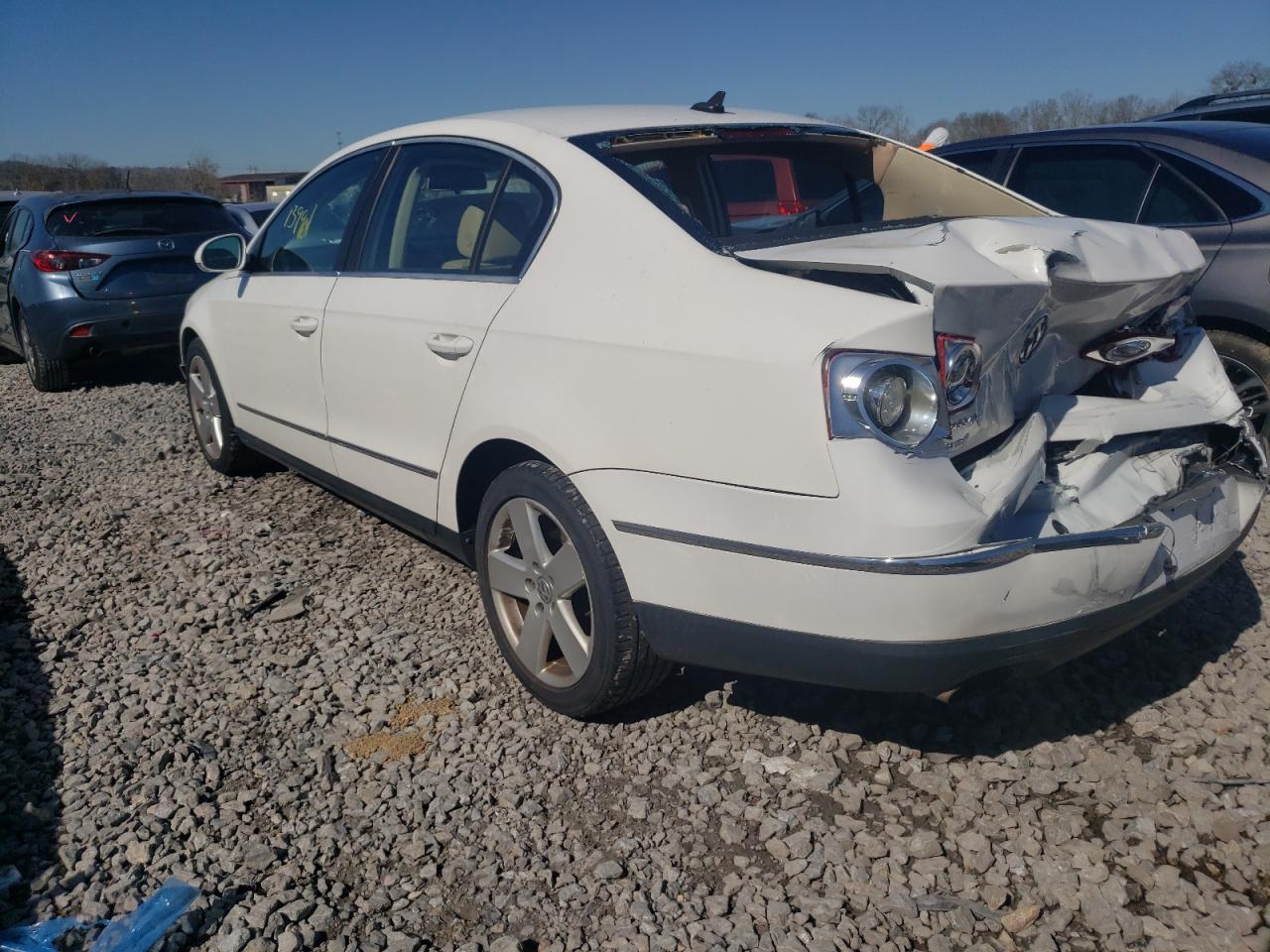 Photo 3 from auction – 2007 VOLKSWAGEN PASSAT 2.0 with VIN WVWAK73C07P133033