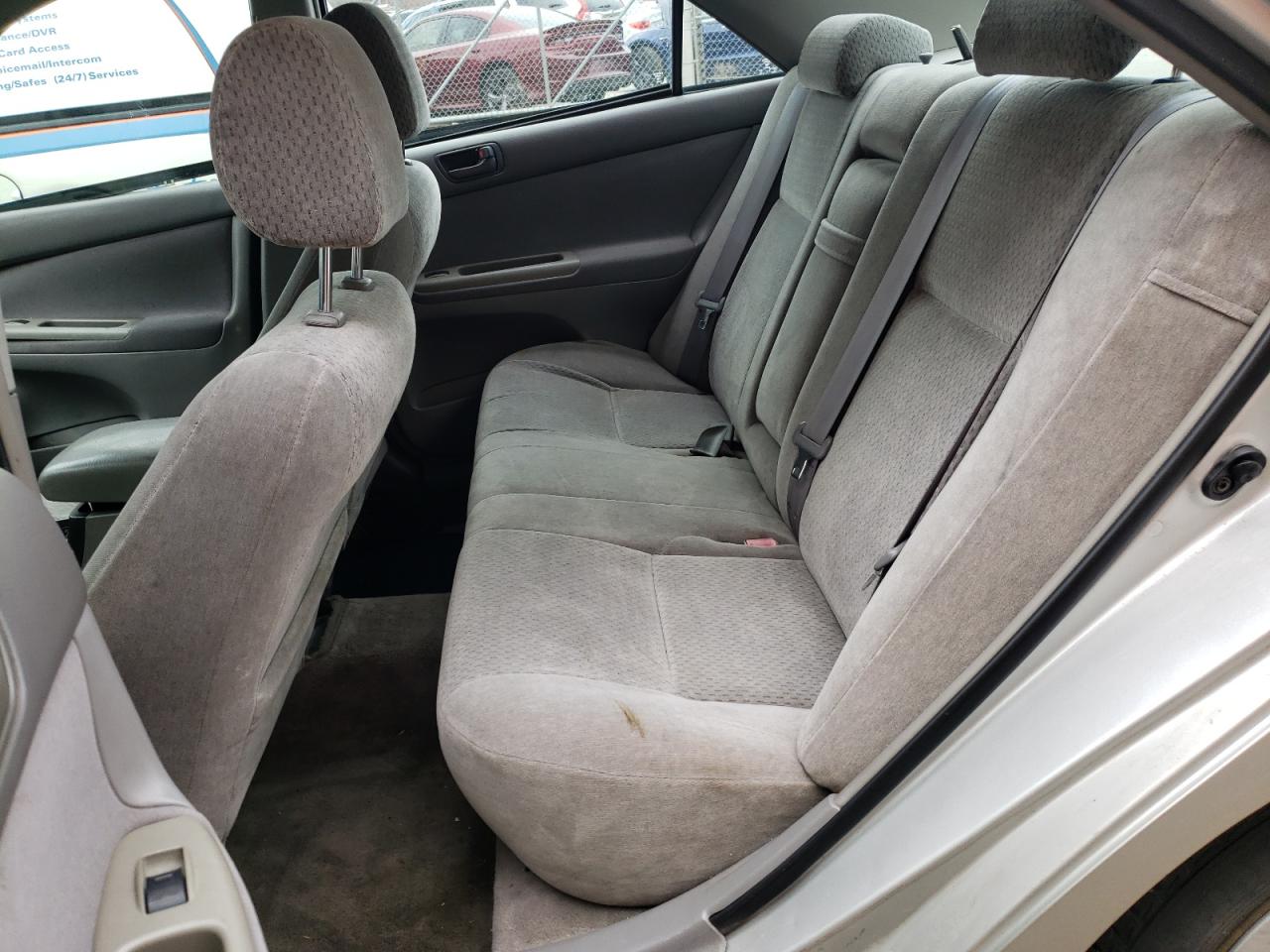 Photo 6 from auction – 2002 TOYOTA CAMRY LE with VIN 4T1BE32K02U098187