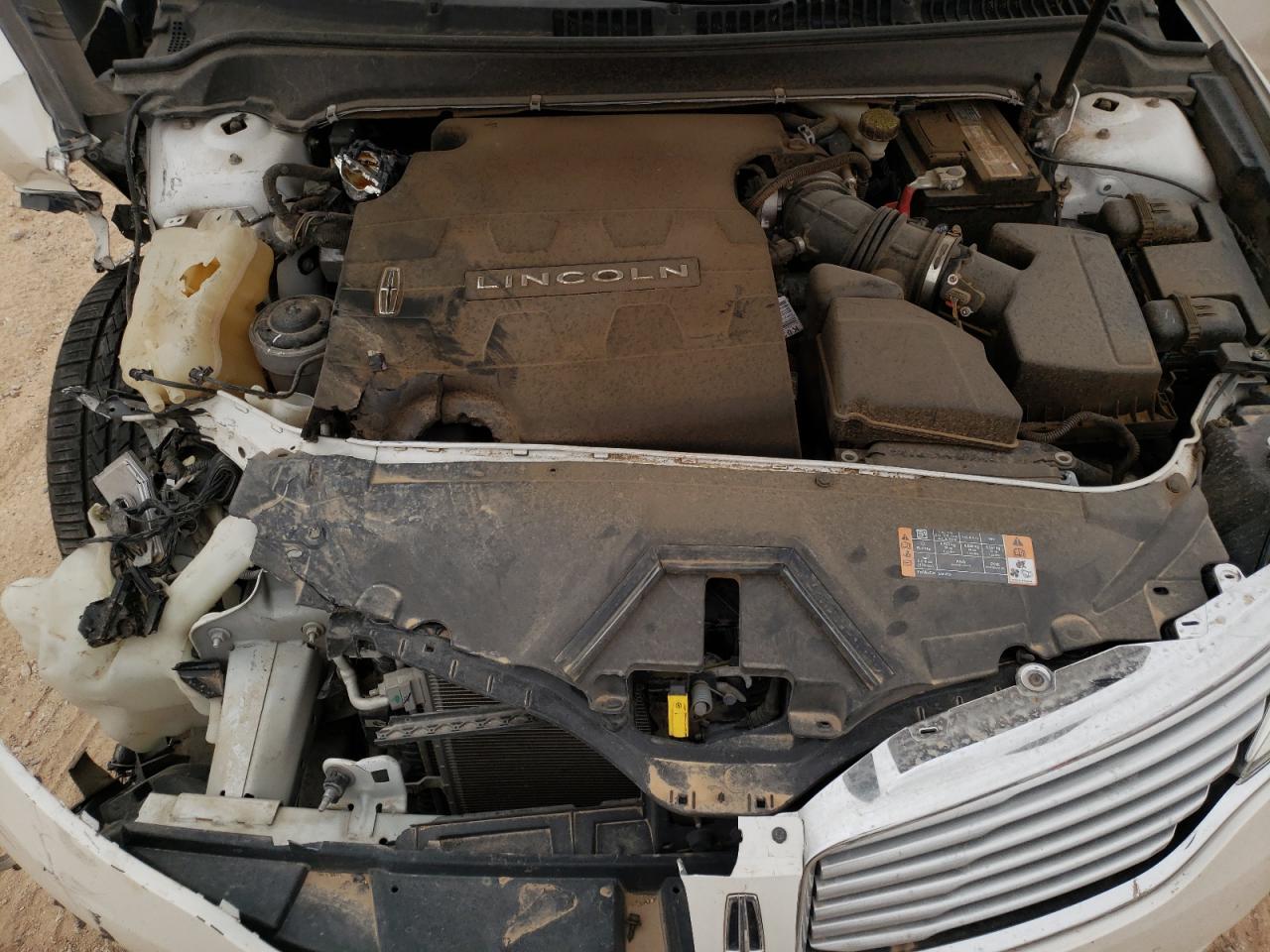 Photo 7 from auction – 2015 LINCOLN MKZ with VIN 3LN6L2GKXFR603384