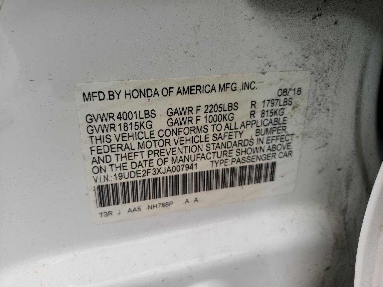 Photo 10 from auction – 2018 ACURA ILX BASE W with VIN 19UDE2F3XJA007941