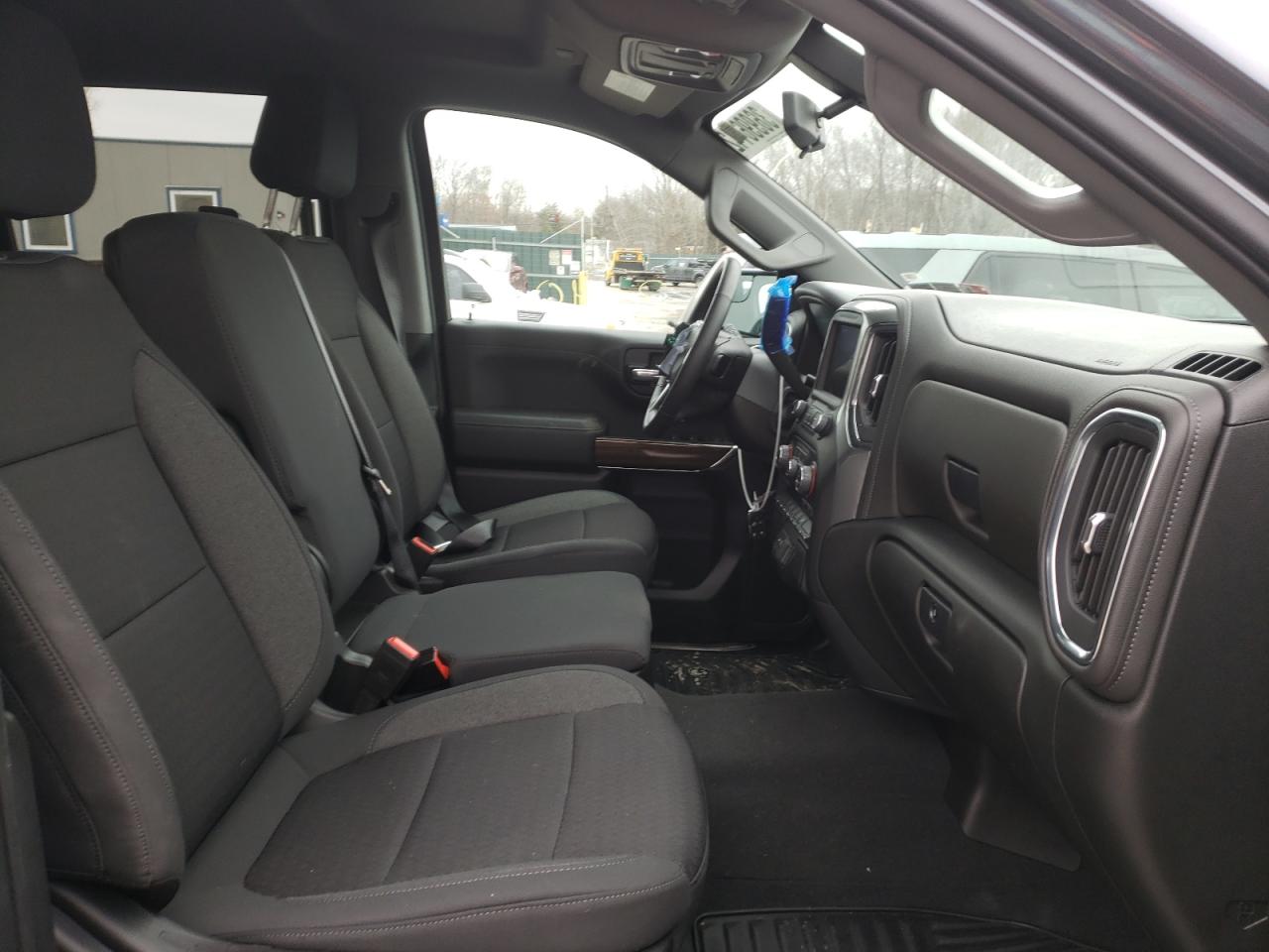 Photo 5 from auction – 2021 CHEVROLET SILVERADO with VIN 1GCPYJEK1MZ440513
