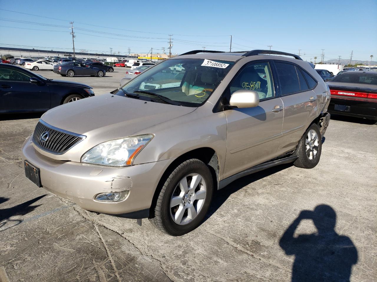 Photo 2 from auction – 2006 LEXUS RX 330 with VIN 2T2HA31UX6C087497