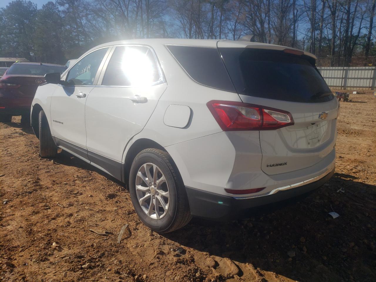 Photo 3 from auction – 2021 CHEVROLET EQUINOX LT with VIN 3GNAXUEV0MS137604