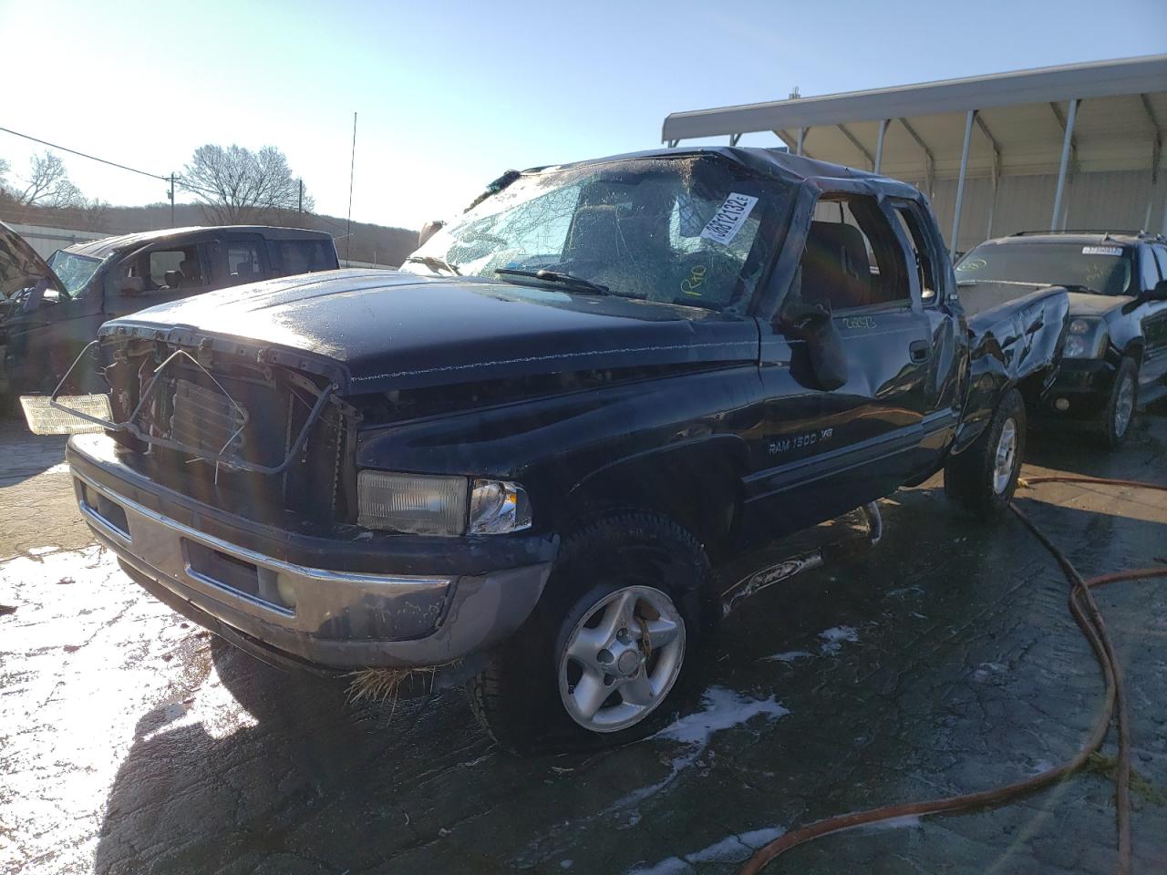 Photo 2 from auction – 1999 DODGE RAM 1500 with VIN 3B7HF13Y7XG168135