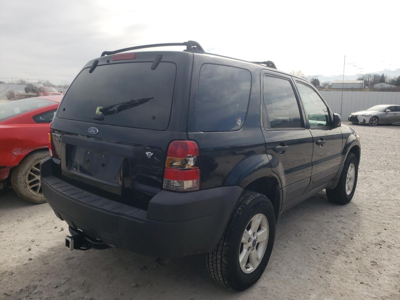 Photo 4 from auction – 2006 FORD ESCAPE XLT with VIN 1FMCU93106KD34662