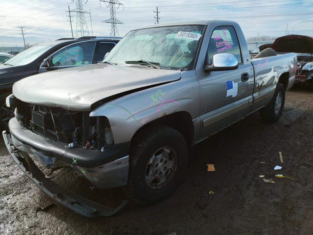 Photo 2 from auction – 2002 CHEVROLET SILVERADO with VIN 1GCEK14T52Z342312