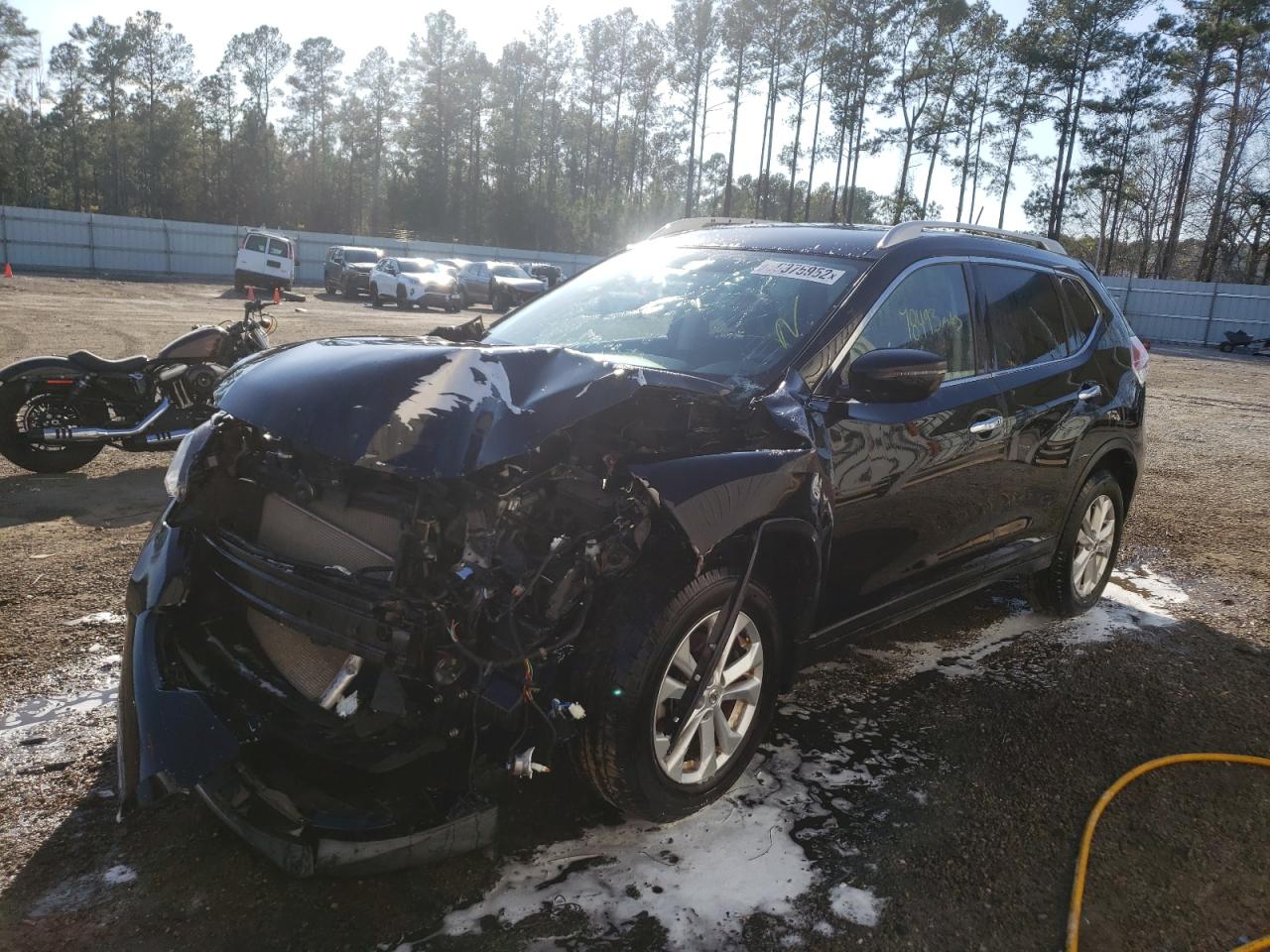 Photo 2 from auction – 2016 NISSAN ROGUE S with VIN KNMAT2MT4GP722262