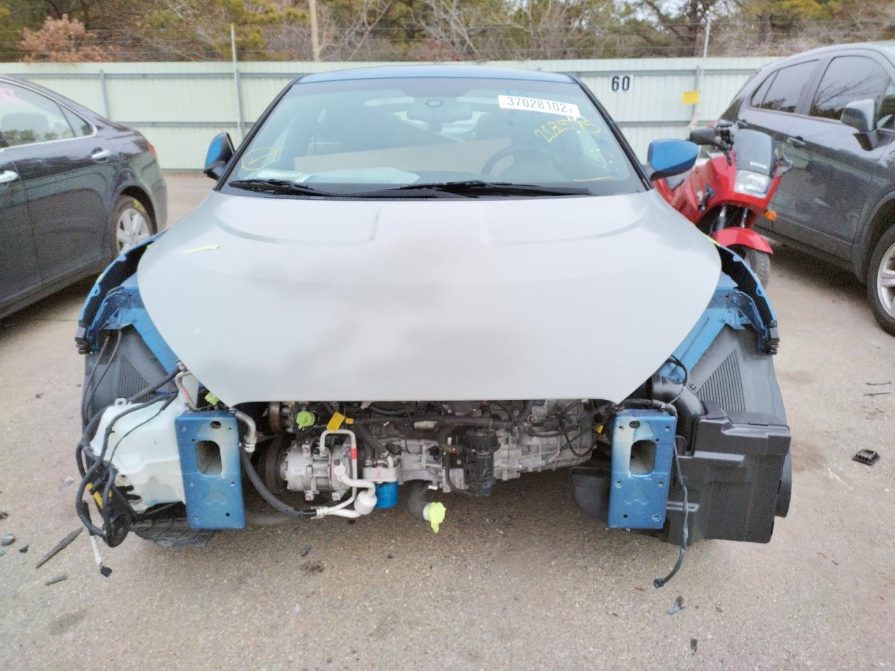 Photo 9 from auction – 2016 HYUNDAI VELOSTER T with VIN KMHTC6AEXGU262575
