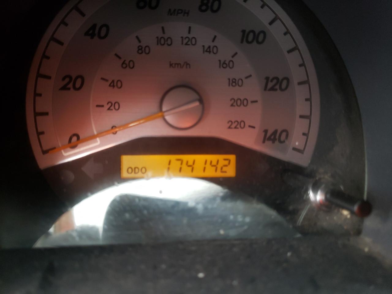 Photo 8 from auction – 2005 TOYOTA SCION TC with VIN JTKDE177050009633