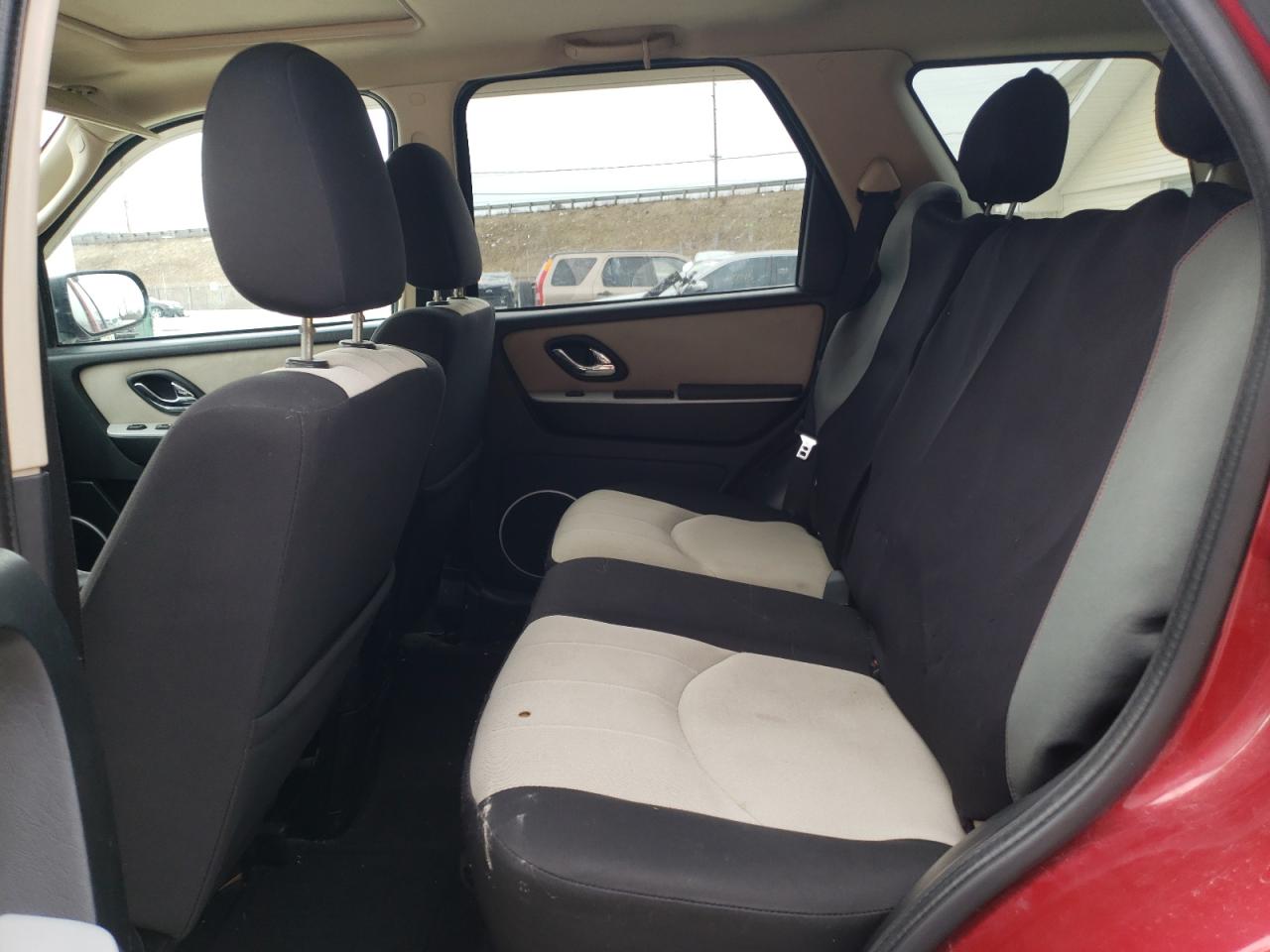 Photo 6 from auction – 2006 MERCURY MARINER with VIN 4M2YU57196DJ08017