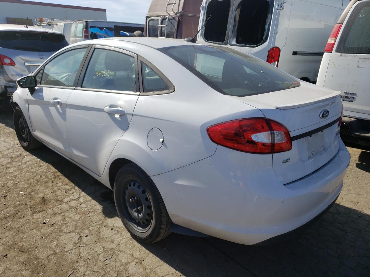 Photo 3 from auction – 2013 FORD FIESTA SE with VIN 3FADP4BJ7DM137066