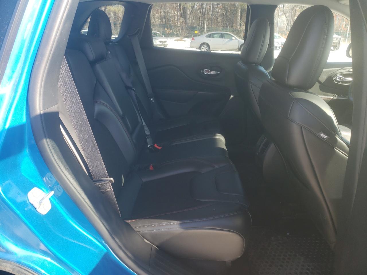 Photo 6 from auction – 2021 JEEP CHEROKEE T with VIN 1C4PJMBX4MD129337