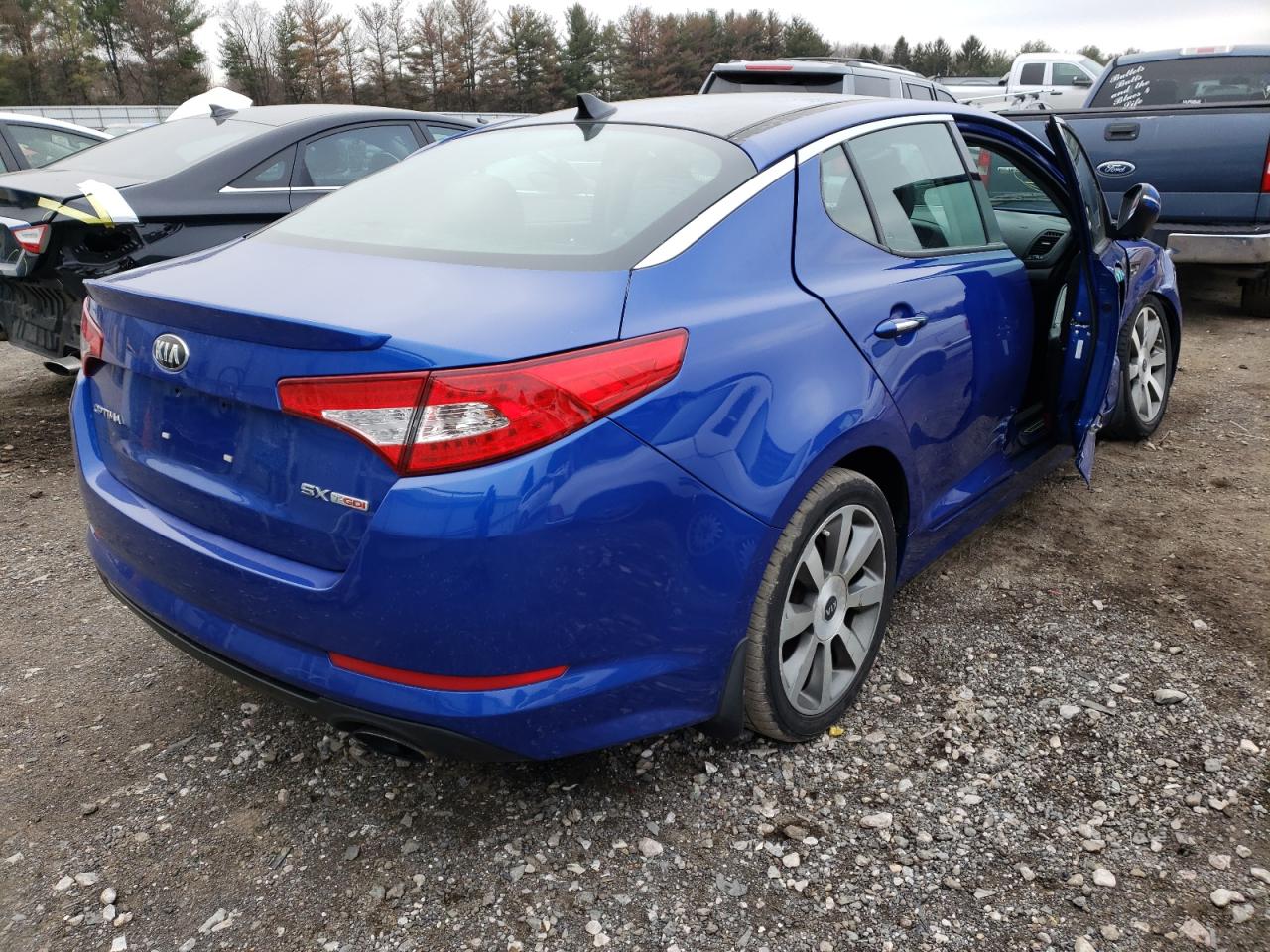 Photo 4 from auction – 2013 KIA OPTIMA SX with VIN 5XXGR4A65DG168221
