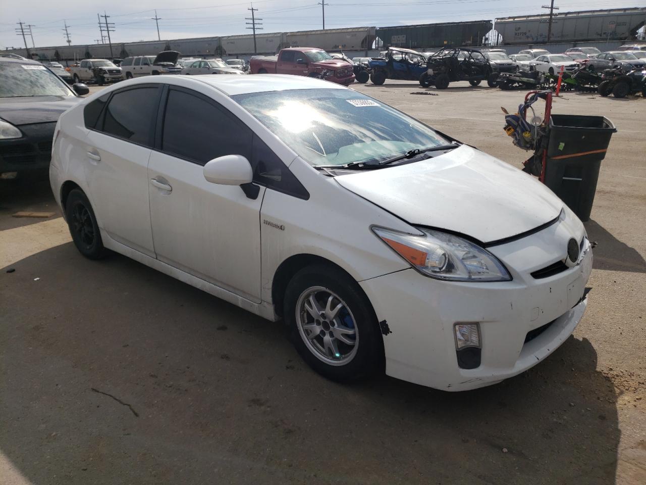 TOYOTA PRIUS 2011 with VIN JTDKN3DU4B5289446 - Photo from auction