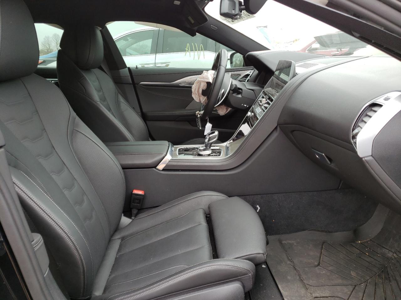 Photo 5 from auction – 2021 BMW 840XI with VIN WBAGV4C03MCF06221