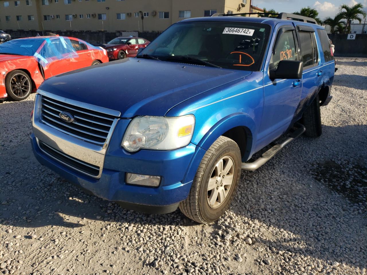 Foto 2 de la subasta – 2010 FORD EXPLORER X con VIN 1FMEU6DE9AUA47259