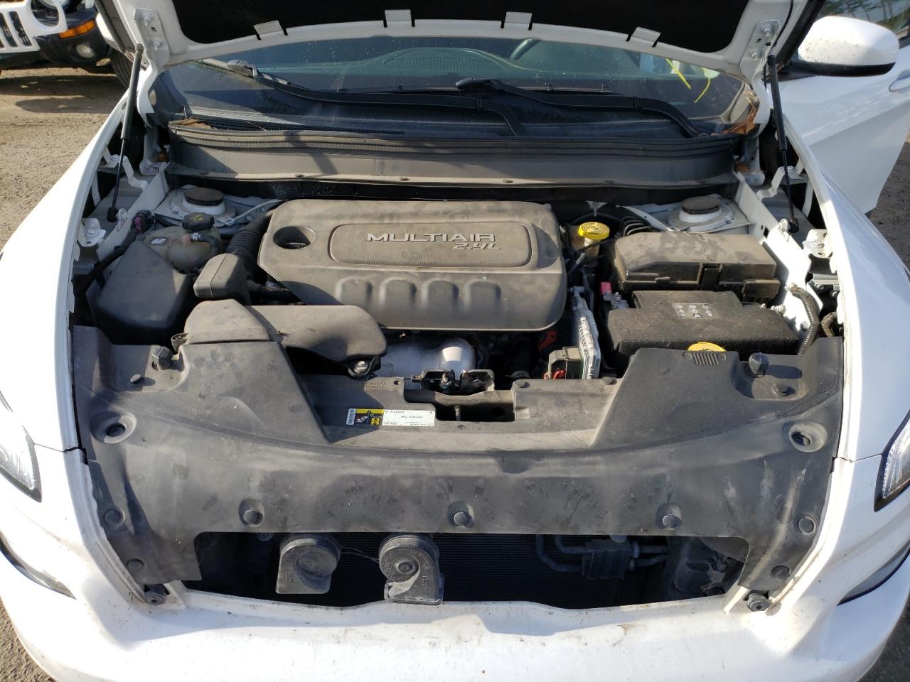 Photo 7 from auction – 2015 JEEP CHEROKEE L with VIN 1C4PJMCB3FW777309