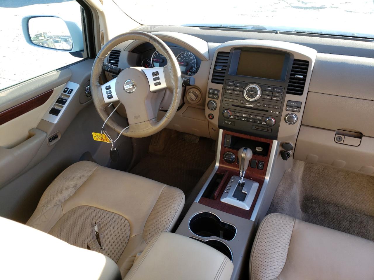 Photo 9 from auction – 2011 NISSAN PATHFINDER with VIN 5N1AR1NB4BC609342