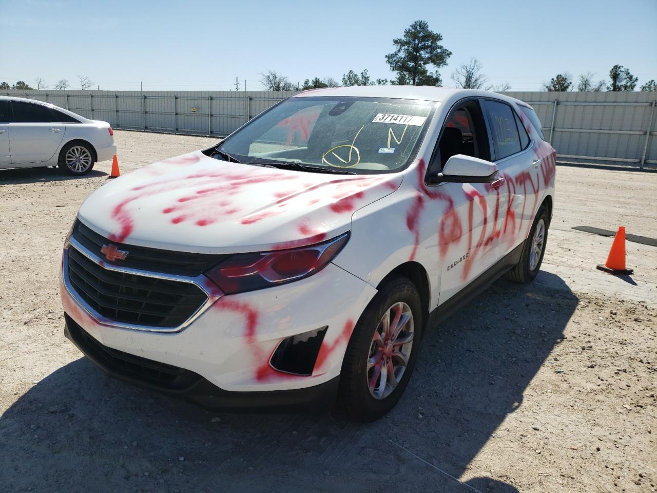 Photo 2 from auction – 2020 CHEVROLET EQUINOX LT with VIN 2GNAXKEV2L6220520