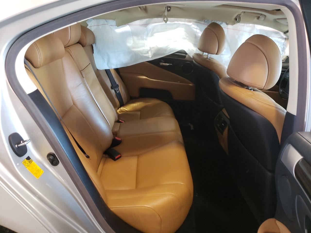 Photo 6 from auction – 2013 LEXUS LS 460 with VIN JTHCL5EF7D5017271