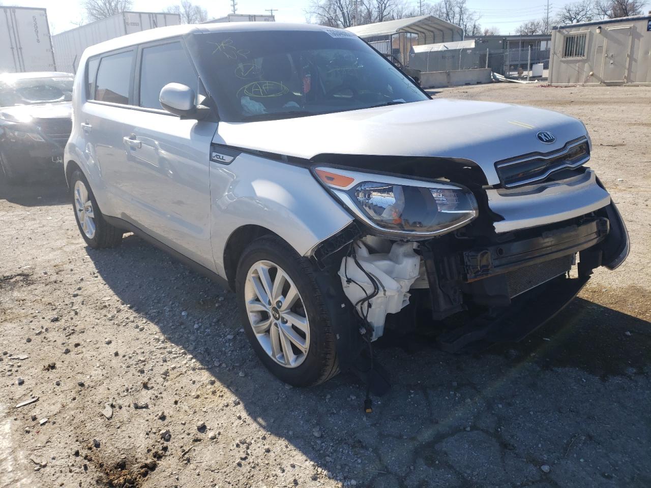 KIA SOUL + 2017 مع رقم تعريف المركبة KNDJP3A54H7430967 - صورة من المزاد
