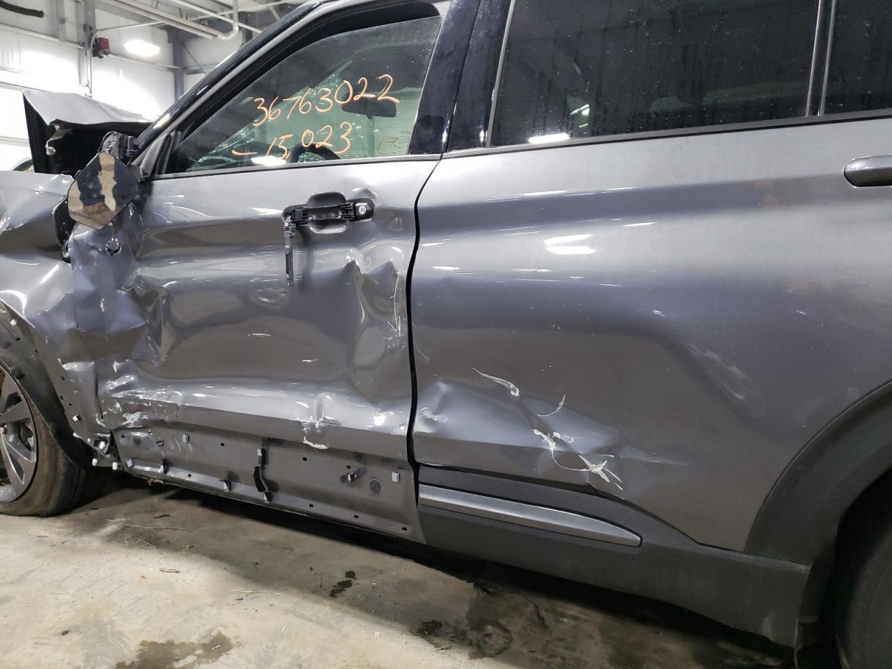 Photo 9 from auction – 2021 FORD EXPLORER X with VIN 1FMSK8DH1MGA83206