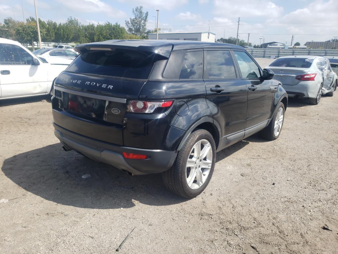 Photo 4 from auction – 2014 LAND ROVER RANGE ROVE with VIN SALVP2BG7EH888660