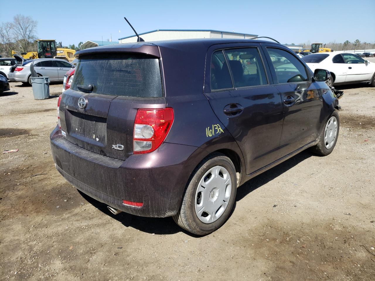 Photo 4 from auction – 2014 TOYOTA SCION XD with VIN JTKKUPB46E1040504