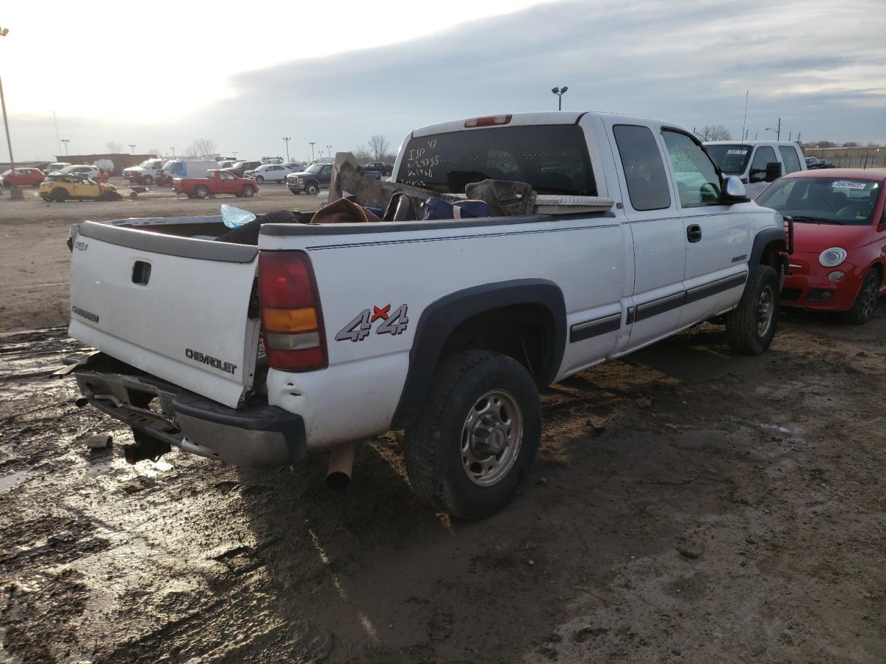 Photo 4 from auction – 2001 CHEVROLET SILVERADO with VIN 1GCHK29U71E331760