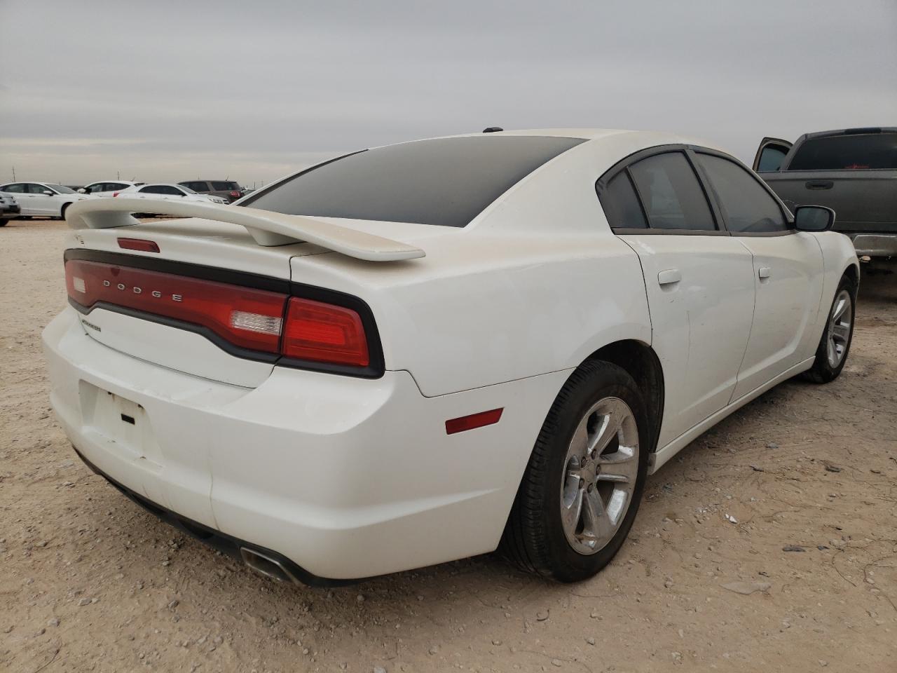 Photo 4 from auction – 2011 DODGE CHARGER with VIN 2B3CL3CG4BH504324