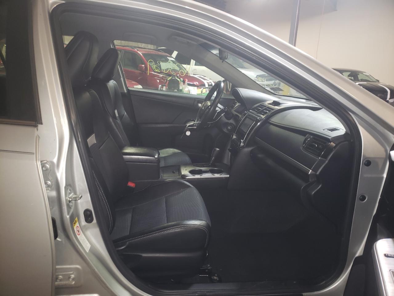 Photo 5 from auction – 2012 TOYOTA CAMRY BASE with VIN 4T1BF1FK6CU596391
