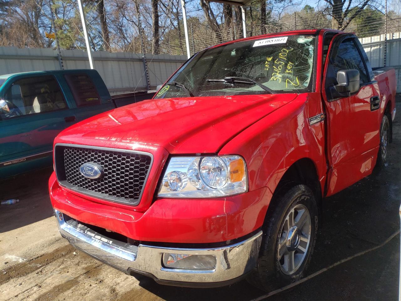 Photo 2 from auction – 2005 FORD F150 with VIN 1FTRF12205KC41191