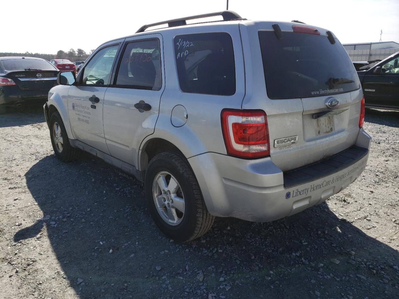 Photo 3 from auction – 2009 FORD ESCAPE XLT with VIN 1FMCU03789KA51348