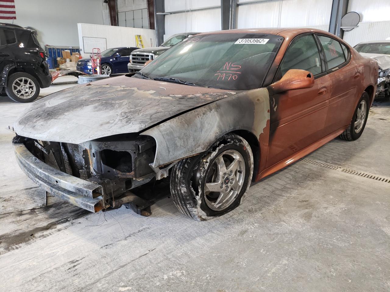 Photo 2 from auction – 2004 PONTIAC GRAND PRIX with VIN 2G2WS522541277970
