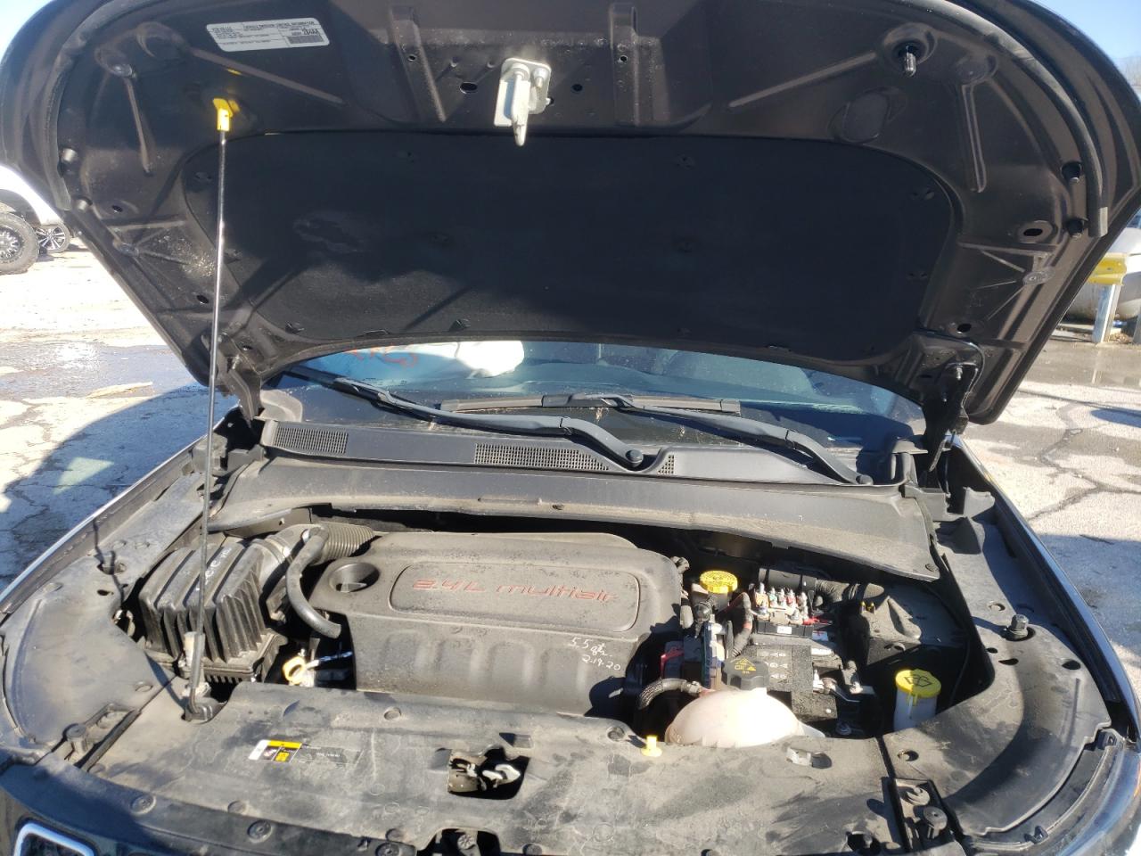 Photo 7 from auction – 2018 JEEP COMPASS LI with VIN 3C4NJCCB0JT405880